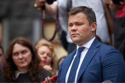 Глава Офиса Зеленского высказал недоверие в адрес Кличко - «Новороссия»