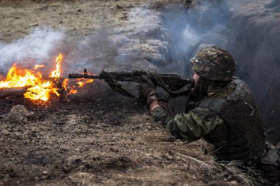 Ополченцы ДНР уничтожили и ранили 10 морпехов ВСУ в ходе боя под Мариуполем - «Новороссия»