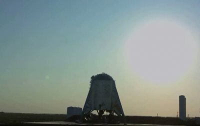 Прототип нового корабля SpaceX совершил первый взлет - (видео)