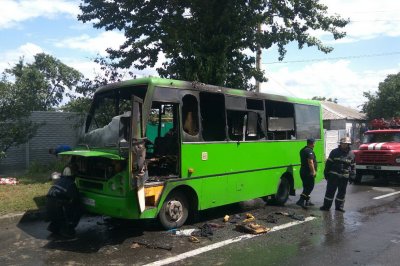 В Харькове сгорела дотла маршрутка с пассажирами - «Новороссия»