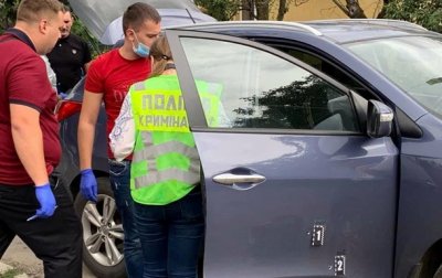 В Ужгороде обстреляли авто полицейского начальника – журналист - (видео)