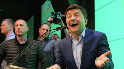 Зеленский потребовал освободить террориста Сенцова в обмен на Вышинского - «Новороссия»