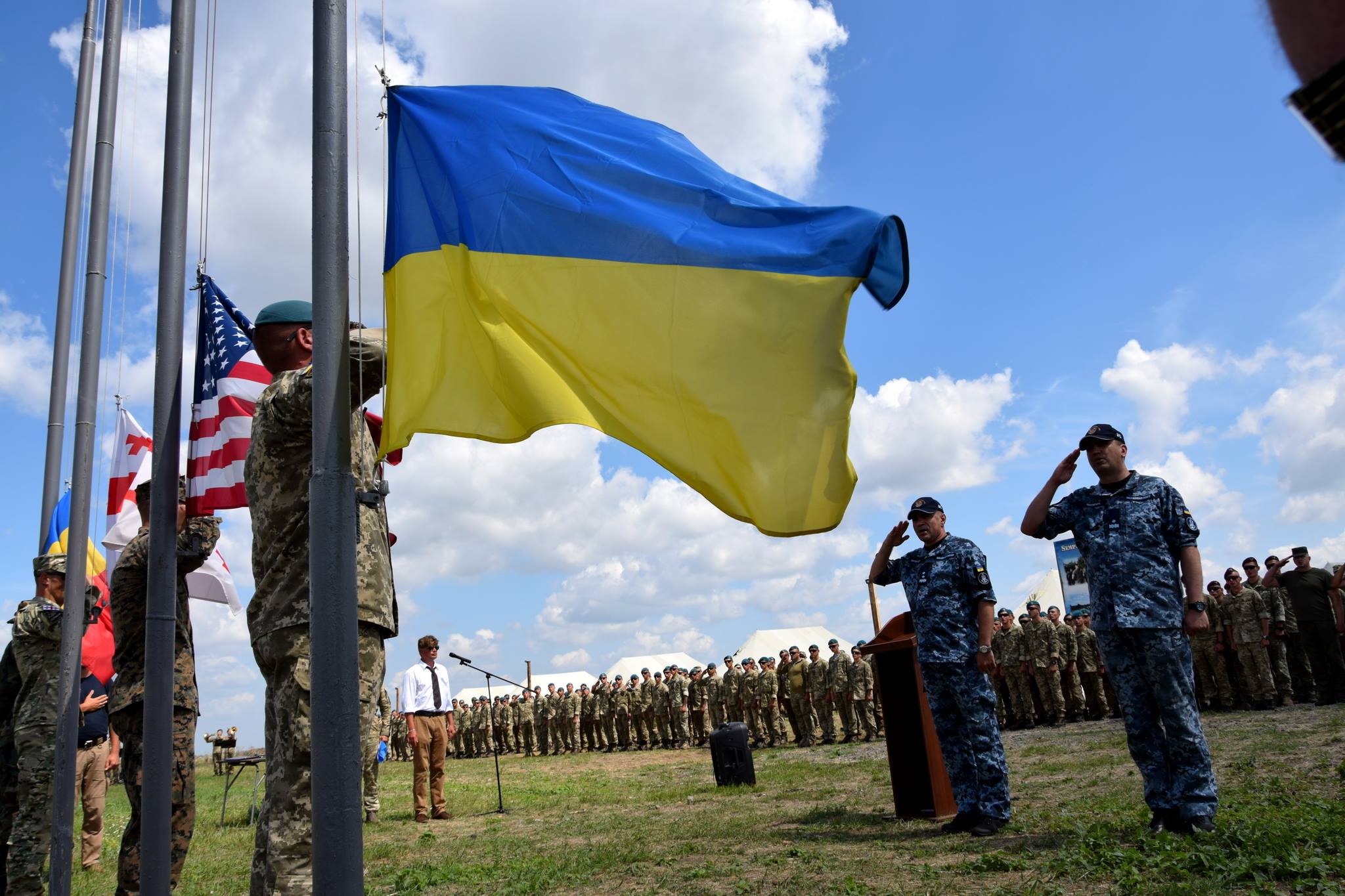 Россия украина нато последние. Военные учения Украина. Украина НАТО. Американские учения в Украине. Совместные учения НАТО И Украины.