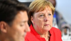 Скандал в Германии: Меркель обвинили в алкоголизме - «Политика»