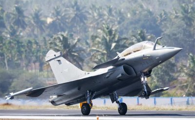F-16 атакует наш МиГ-35 в индийском небе - «Военные действия»