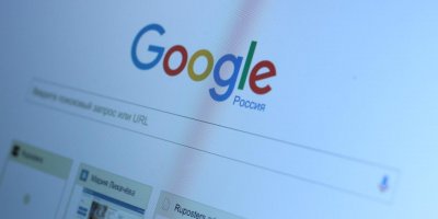 Google трижды проигнорировал требование удалить ролик с оскорблением герба РФ