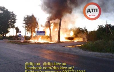 Под Киевом сгорела АЗС, один человек получил ожоги - «Украина»