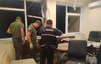 Полиция считает терактом обстрел здания в Киеве - «Украина»