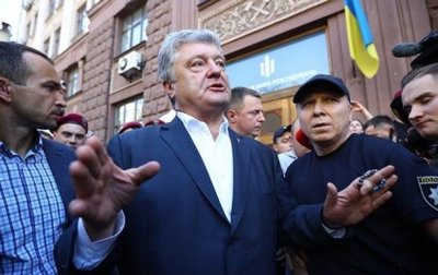 Порошенко провел на допросе в ГБР Украины 2,5 часа - «Новороссия»
