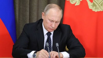 Путин подписал закон об упрощении предоставления вида на жительство гражданам Украины - «Новороссия»