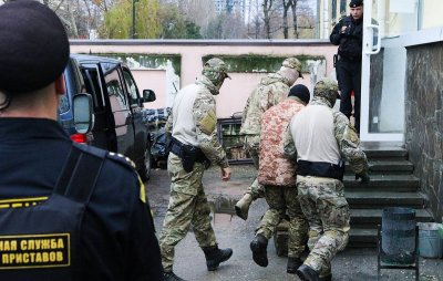 Россия вернула Украине задержанных в Керченском проливе моряков - «Новороссия»