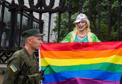 В Харькове впервые пройдет парад сексуальных извращенцев - «Новороссия»