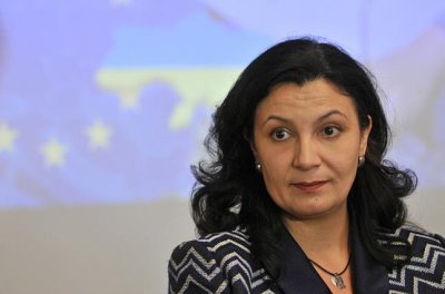 Вице-премьер Украины по евроинтеграции раскритиковала закон Зеленского о гражданстве - «Новороссия»
