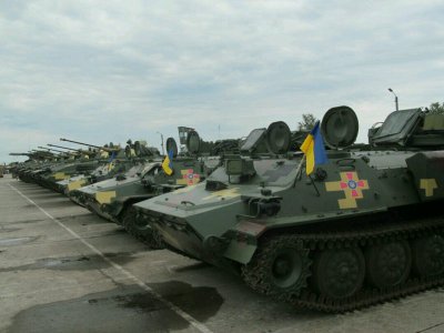 ВСУ наращивают парк бронетехники у границ ЛНР - «Новороссия»