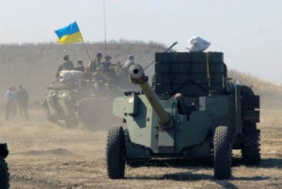 ВСУ под прикрытием перемирия продолжают перебрасывать в Донбасс военную технику - «Новороссия»