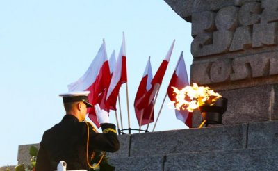 Вторая мировая война: Нынешней Польше Гитлер милее Сталина - «Военные действия»