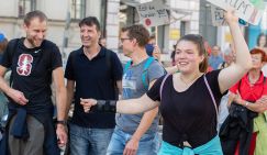 Банда G7: Потратили 300 млн долларов, чтобы не пустить к себе Россию - «Политика»