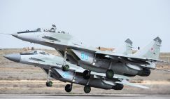 «Убийца» Су-57 и МиГ-35 готовится к бою - «Военные действия»