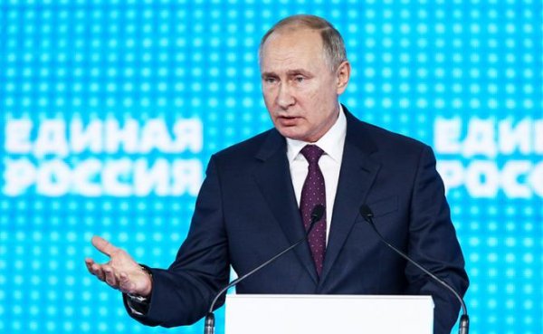 Путин призвал трясти чиновников, но клеймо пенсионной реформы с «ЕдРа» не сойдет - «Политика»