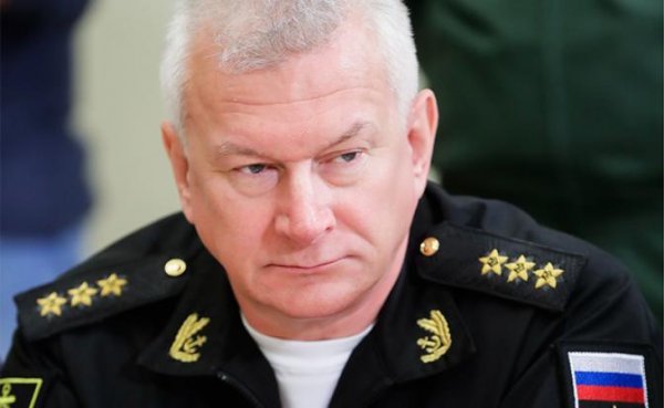 Скандал: Главком ВМФ России снялся на фоне адмирала Того, разгромившего русский флот - «Политика»