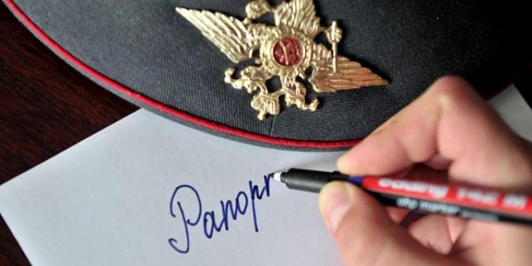 В Тюмени полицейский собрал с подчиненных деньги на конкурс "Лучший по профессии" и прокутил их