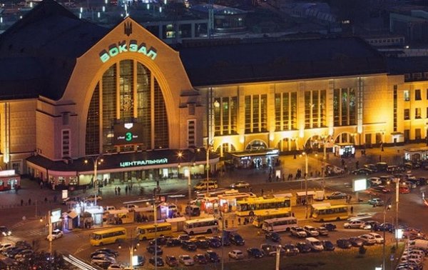 В Киеве "заминировали" центральный вокзал - «Украина»