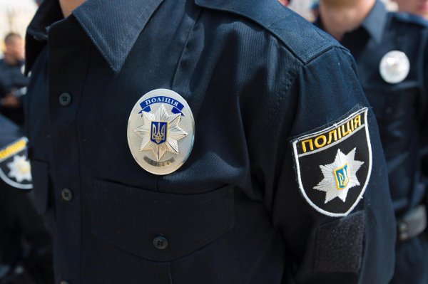 В Одесской области мужчина избил полицейского в ответ на требование предъявить права - «Новороссия»