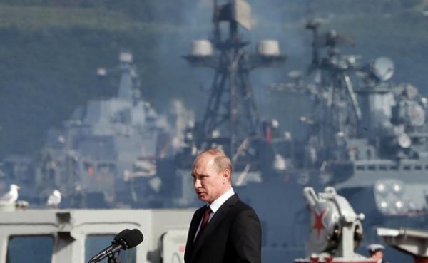 ВМФ РФ сокращается, и несмотря на усилия Путина, США нам не догнать - «Военные действия»