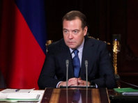 NEWSru.com | Медведев разрешил жителям Дальнего Востока еще год ввозить подержанные машины без системы "ЭРА-ГЛОНАСС" - «Автоновости»