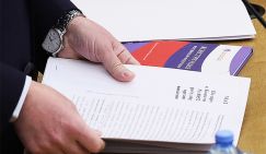 «Конституционный переворот»: Путину важнее не потерять власть, а не любовь народа - «Политика»