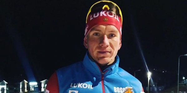 Большунов выиграл гонку на 15 км на Кубке мира