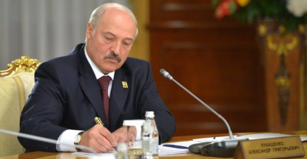 Лукашенко подписал указ о налогооблажении транзита нефти и нефтепродуктов из России - «Новороссия»