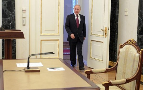 Не стал премьером, зато ходит в преемниках, или Кто сменит Путина - «Политика»