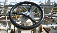 Трамп заманил Сечина и «Роснефть» в венесуэльскую ловушку - «Политика»