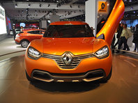 Автомобили Renault в России начали получать обновления "по воздуху" - «Автоновости»