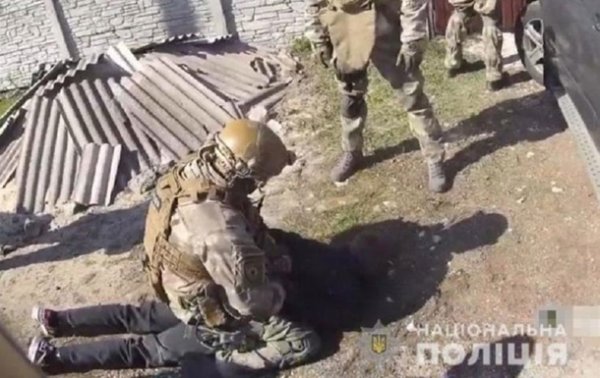 В Днепре спецназ задержал вооруженную группировку - (видео)