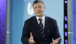 Москва снова бьет по Киеву: Украинцев выставляют из Крыма - «Политика»