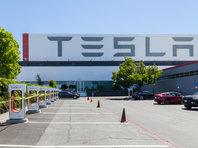 Tesla закроет два завода в США с 23 марта из-за коронавируса - «Автоновости»