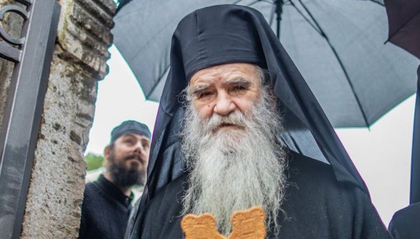 Полиция Черногории задержала митрополита Сербской православной церкви - «Новороссия»