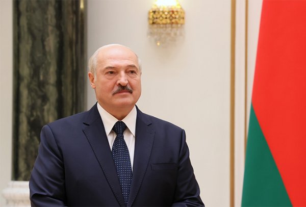 Лукашенко лишил дипломатических рангов послов в Латвии, Франции и Словакии - «Новороссия»