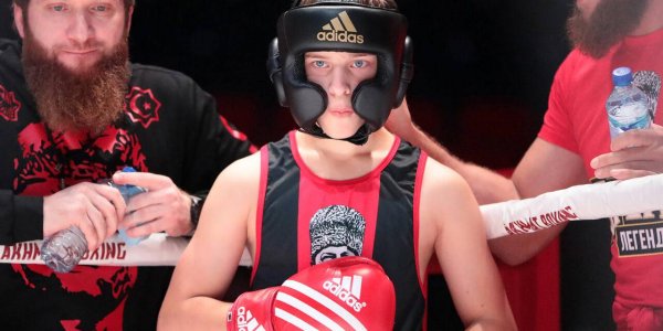 Сын Кадырова победил в турнире по боксу "Время легенд"