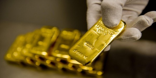 Россияне скупили рекордный с 2014 года объем золота в слитках и монетах