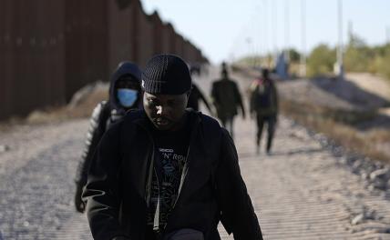 Мексиканских нелегалов начали пугать бандеровцами - «Политика»