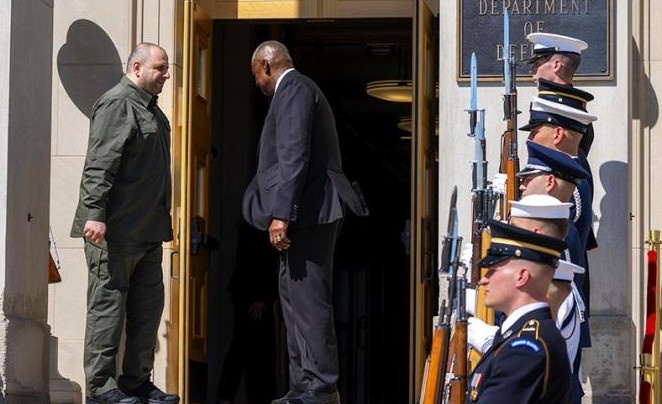 Флоридский ультиматум: Украинская делегация получит в Майами инструкции по капитуляции - «Политика»