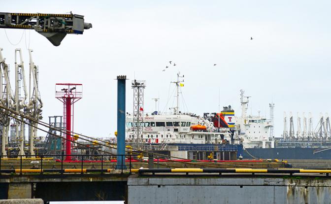 СВО — время возвращать госсобственность: Туапсинский порт перестал быть азербайджанским - «Экономика»