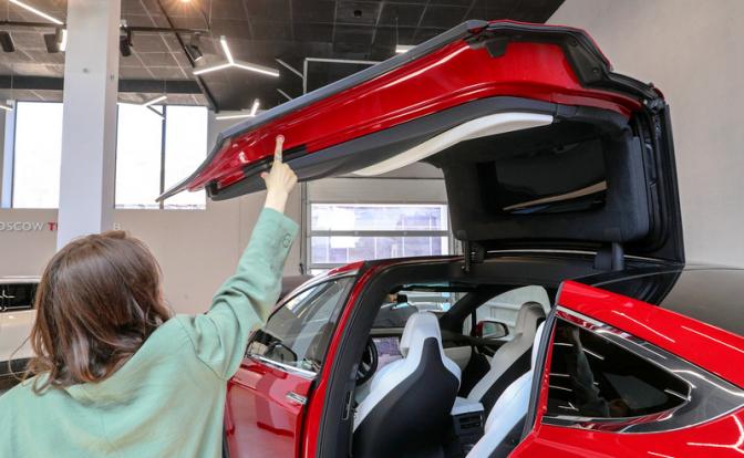 Баловство на батарейках: Электромобили в России — удел богатых пижонов? - «Авто»