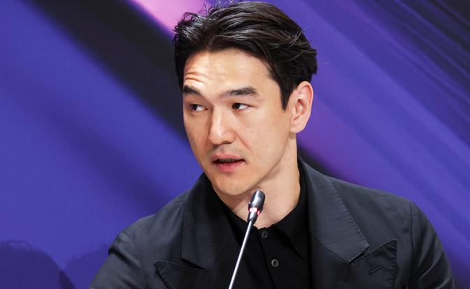 Гневный голос Собчак под грохот канонады СВО: «Какой стыд — вот это синхронное мочилово Сабурова» - «Общество»