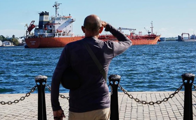 Топливная блокада Кубы может закончиться новым Карибским кризисом - «Политика»