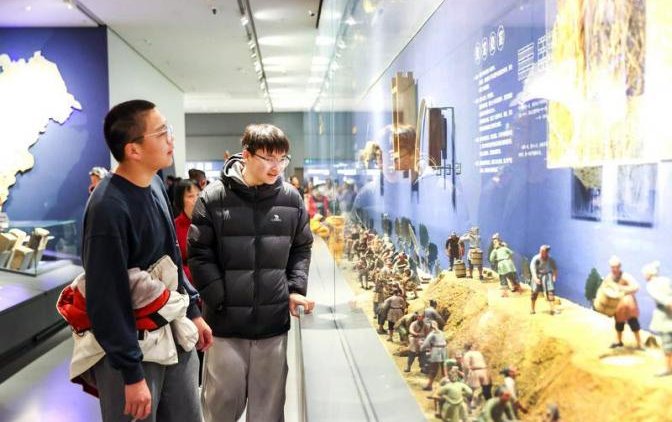 Китайские зумеры прониклись советским прошлым и отказались от гламура - «Мир»