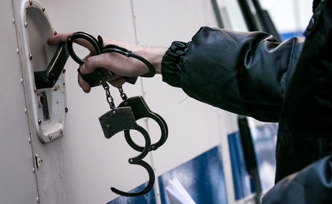 Шесть лет колонии за самооборону: 54-летний врач угодил за решетку, спасая свою жизнь и жизнь жены - «Происшествия»